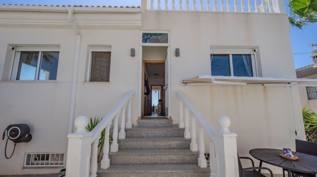 Resale - Villa -
Ciudad Quesada - La Marquesa Golf