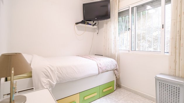 Resale - Townhouse -
San Fulgencio - urb.la marina