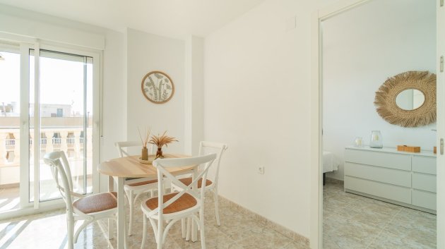 Resale - Apartments -
Torrevieja - La Mata