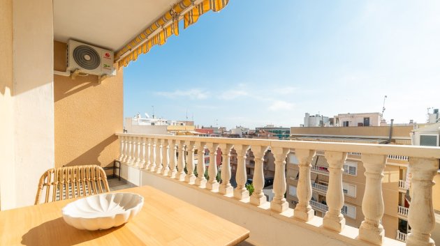 Resale - Apartments -
Torrevieja - La Mata