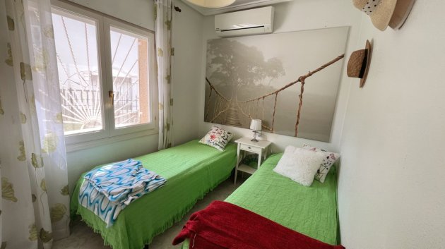 Reventa - Chalets -
Ciudad Quesada - La Marquesa Golf