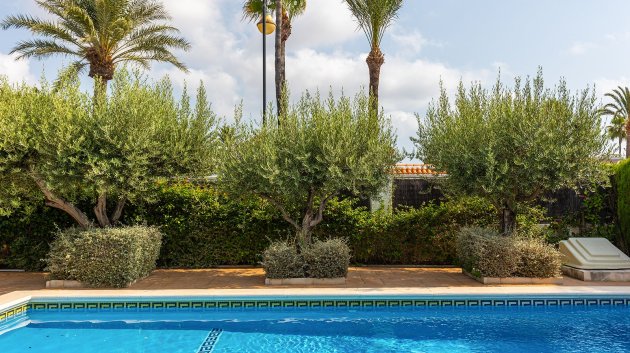 Resale - Villa -
Torrevieja - Playa Los Locos