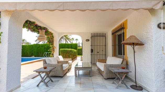 Resale - Villa -
Torrevieja - Playa Los Locos