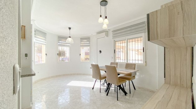 Resale - Townhouse -
Torrevieja - Nueva Torrevieja