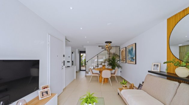 Resale - Villa -
Los Montesinos - La Herrada
