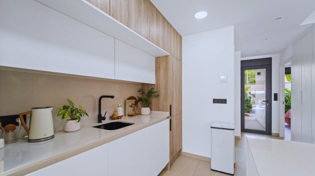 Resale - Villa -
Los Montesinos - La Herrada