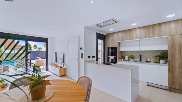 Resale - Villa -
Los Montesinos - La Herrada