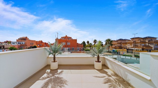 Resale - Villa -
Los Montesinos - La Herrada