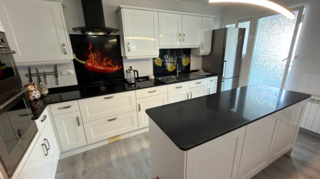 Resale - Apartments -
Almoradí - centro