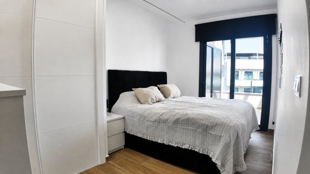 Resale - Apartments -
Orihuela Costa - Villamartín