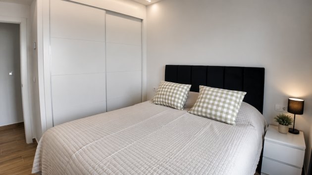 Resale - Apartments -
Orihuela Costa - Villamartín
