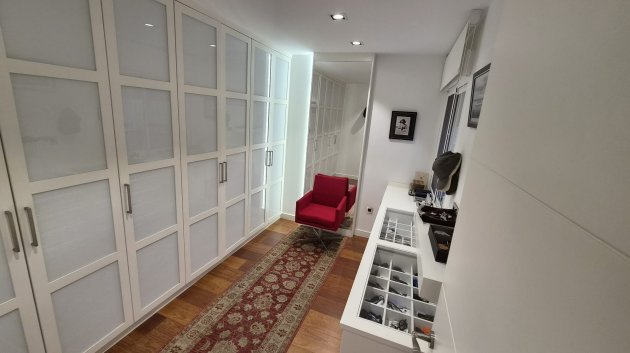 Resale - Apartments -
Torrevieja - Center