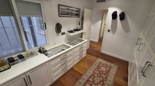 Resale - Apartments -
Torrevieja - Center