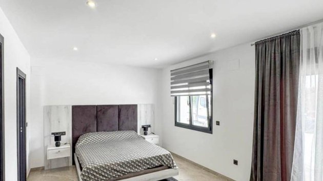 Resale - Villa -
Ciudad Quesada - Rojales