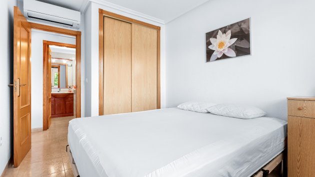 Resale - Apartments -
Orihuela Costa - Playa Flamenca