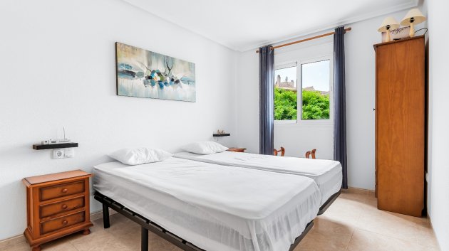 Resale - Apartments -
Orihuela Costa - Playa Flamenca