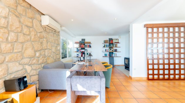 Reventa - Chalets -
La Nucía
