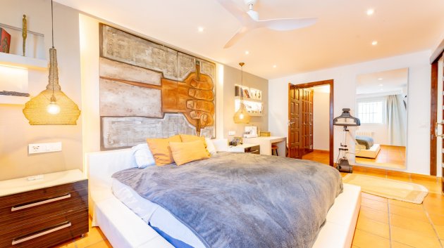 Reventa - Chalets -
La Nucía