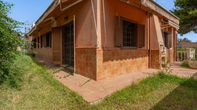 Resale - Villa -
Torrevieja - LOS BALCONES - LOS ALTOS