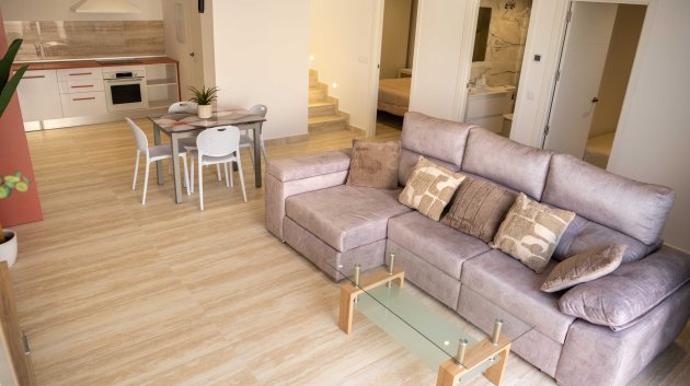 Obra nueva - Chalets -
Ciudad Quesada