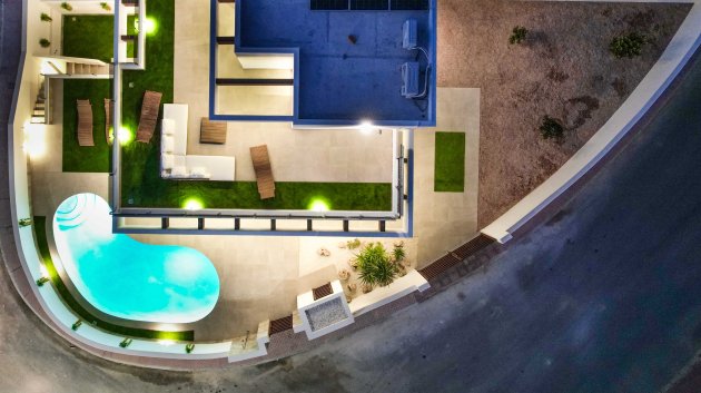 Obra nueva - Chalets -
Ciudad Quesada