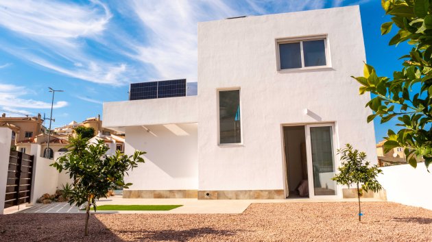 Obra nueva - Chalets -
Ciudad Quesada