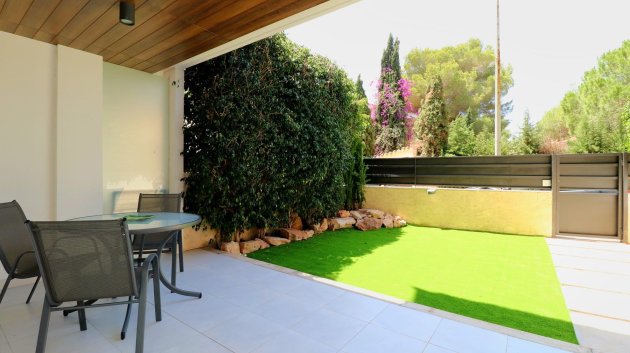 Resale - Apartments -
Orihuela Costa - Campoamor