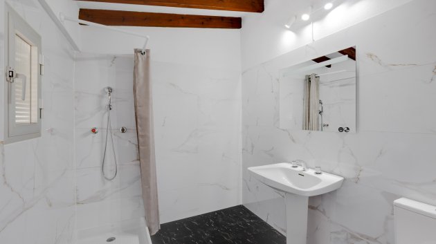 Resale - Villa -
Calpe - Gargasindi