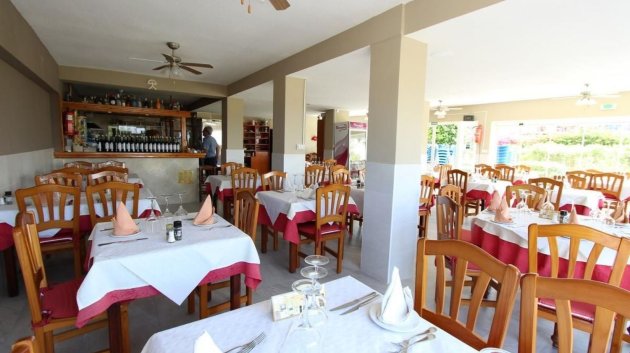 Resale - Commercial -
Calpe - Playa De Arenal