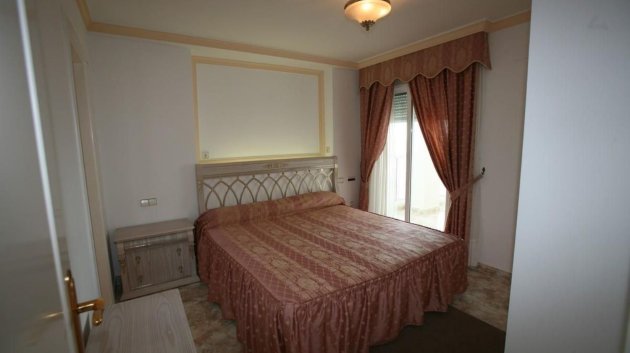 Resale - Apartments -
Calpe - Playa De Arenal