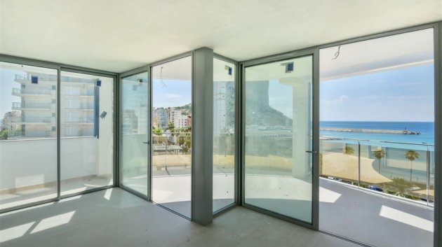 Resale - Apartments -
Calpe - Playa De Arenal