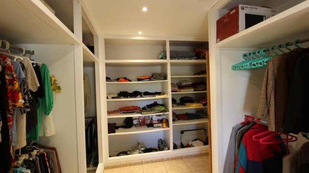 Resale - Villa -
La Nucía - El Tossal-Bello Horizonte