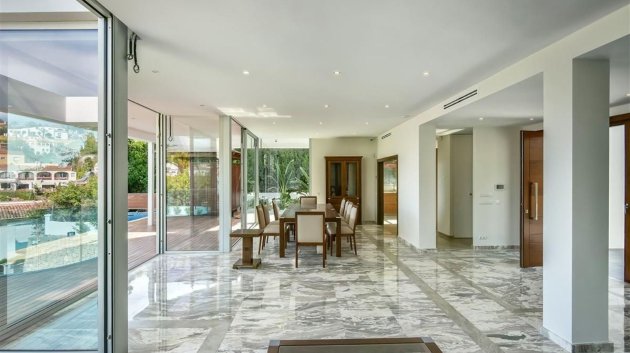 Resale - Villa -
Calpe - Canuta