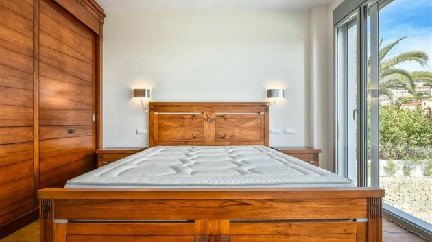 Resale - Villa -
Calpe - Canuta