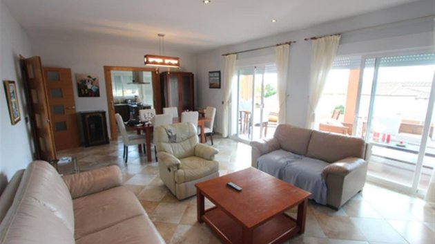 Resale - Villa -
Calpe - Cometa