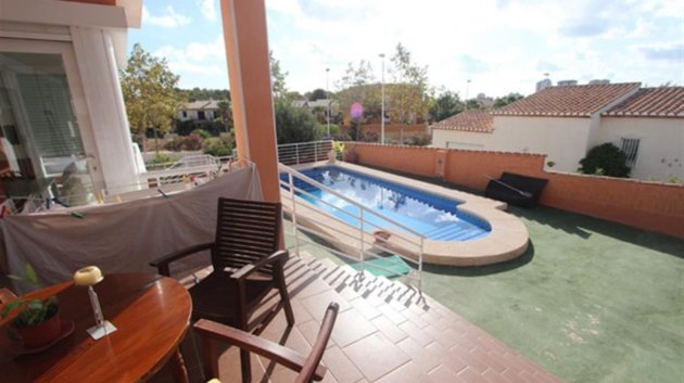 Resale - Villa -
Calpe - Cometa