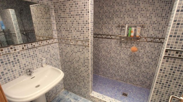 Resale - Villa -
Calpe - Cometa