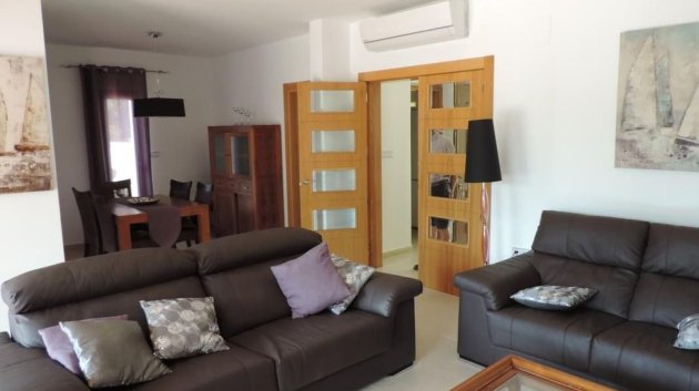 Resale - Villa -
Moraira - Pinar de Advocat-Cometa