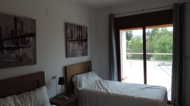 Resale - Villa -
Moraira - Pinar de Advocat-Cometa