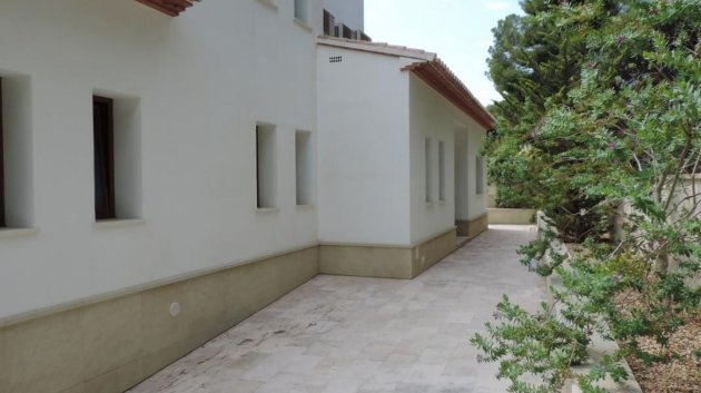 Resale - Villa -
Moraira - Pinar de Advocat-Cometa