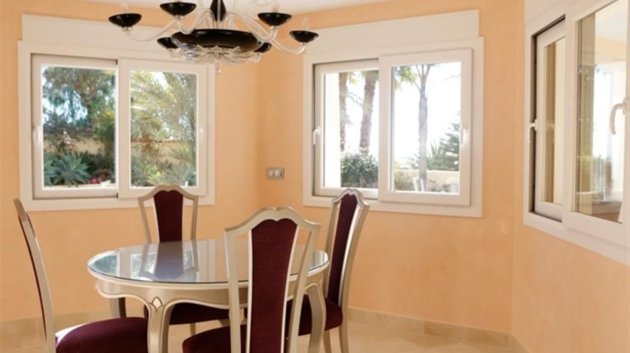 Resale - Villa -
Benissa - Cala Advocat - Baladrar