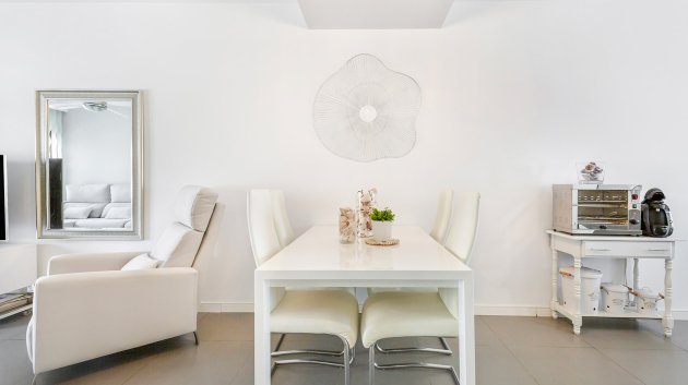 Reventa - Apartamentos -
Pilar de la Horadada - Torre de la Horadada