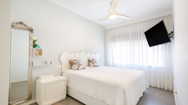 Reventa - Apartamentos -
Pilar de la Horadada - Torre de la Horadada
