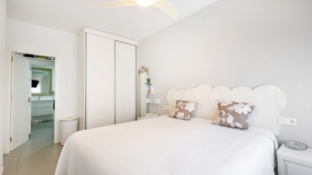 Reventa - Apartamentos -
Pilar de la Horadada - Torre de la Horadada