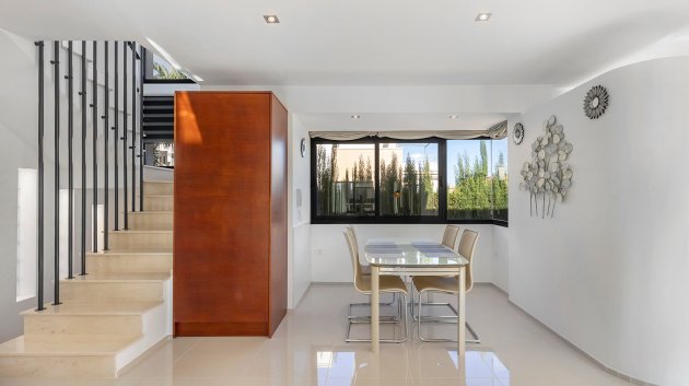 Reventa - Chalets -
Orihuela Costa - La Zenia