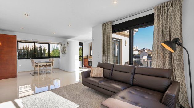 Reventa - Chalets -
Orihuela Costa - La Zenia