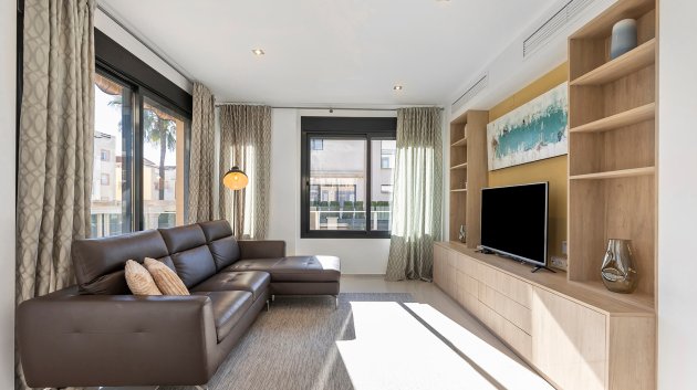 Reventa - Chalets -
Orihuela Costa - La Zenia
