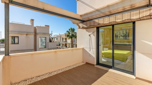 Reventa - Chalets -
Orihuela Costa - La Zenia