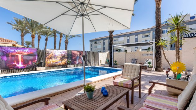 Reventa - Chalets -
Torrevieja - Rocio del Mar