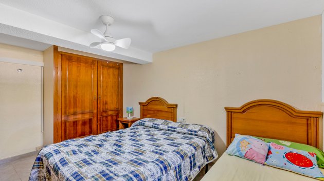 Reventa - Chalets -
Torrevieja - Rocio del Mar